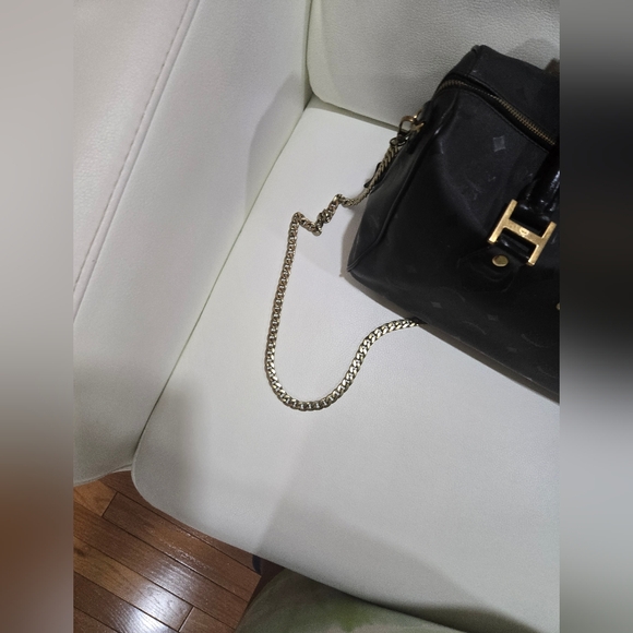 MCM BLACK NYLON BOSTON BAG-AUTHENTIC - Picture 5 of 16